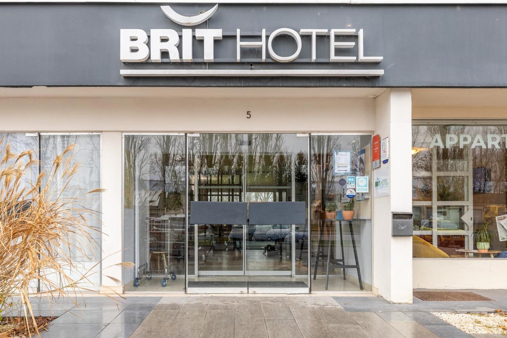 Brit Hotel Le Parc Vichy Bellerive-sur-Allier Dış mekan fotoğraf